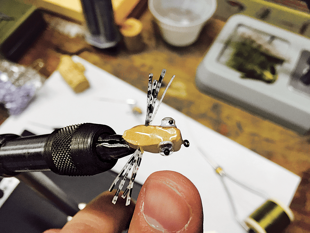 popping bugs, wine cork popping bugs, diy popping bugs, fly-tying