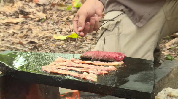 Cooking in Baskets Using Hot Rocks