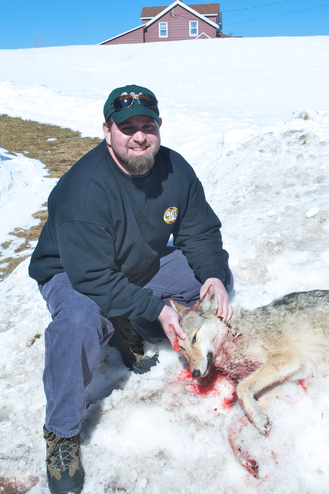 httpswww.outdoorlife.comsitesoutdoorlife.comfilesimport2014importImage2011photo30010Coyote_Hunt_18.jpg