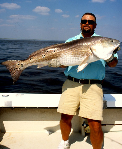 httpswww.outdoorlife.comsitesoutdoorlife.comfilesimport2014importImage2008legacyoutdoorlifebob_mcnally_redfish_12.jpg