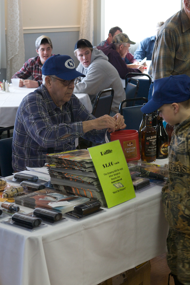 httpswww.outdoorlife.comsitesoutdoorlife.comfilesimport2014importImage2011photo30010Coyote_Hunt_21.jpg