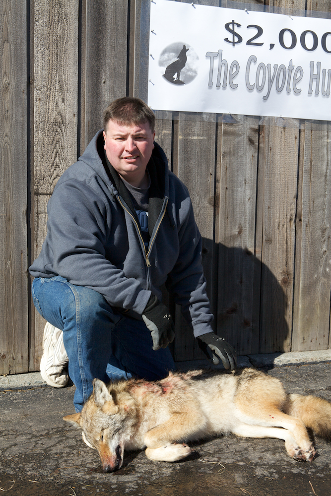 httpswww.outdoorlife.comsitesoutdoorlife.comfilesimport2014importImage2011photo30010Coyote_Hunt_02.jpg