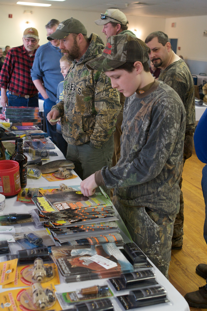 httpswww.outdoorlife.comsitesoutdoorlife.comfilesimport2013images201102Coyote_Hunt_23_0.jpg