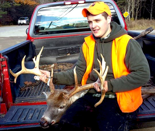 Kansas Hunter Tags Phantom 200-Inch Buck On The Family Property ...