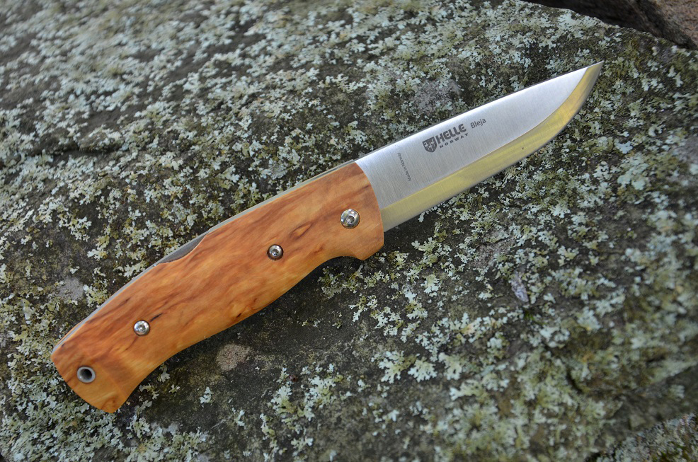 folding blade knife