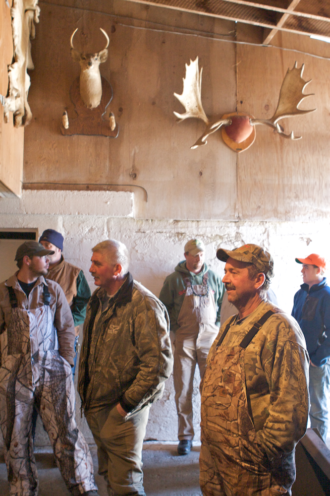 httpswww.outdoorlife.comsitesoutdoorlife.comfilesimport2013images201102Coyote_Hunt_16_0.jpg