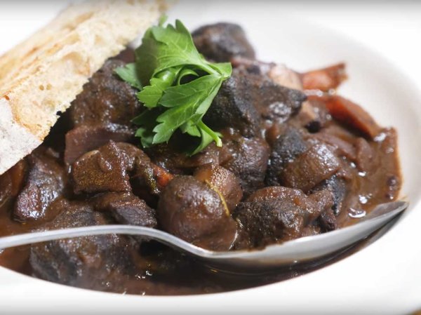 Duck Recipe: How to Make Sea Duck Bourguignon