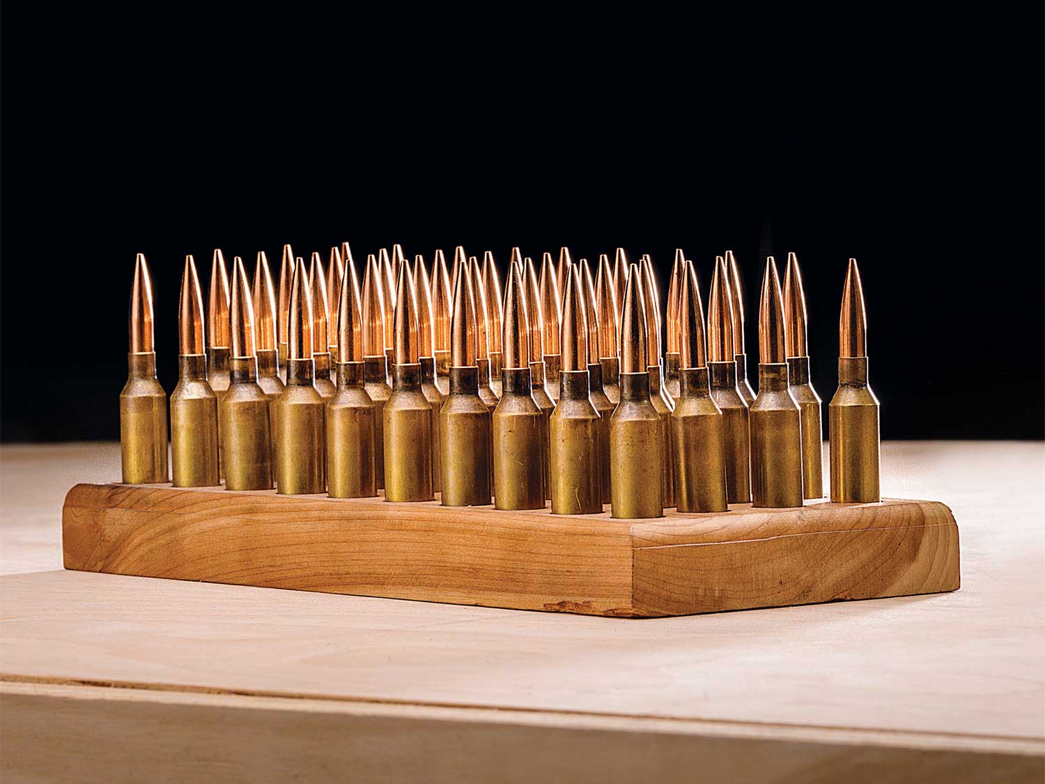 a tray of loaded 6 creedmoor