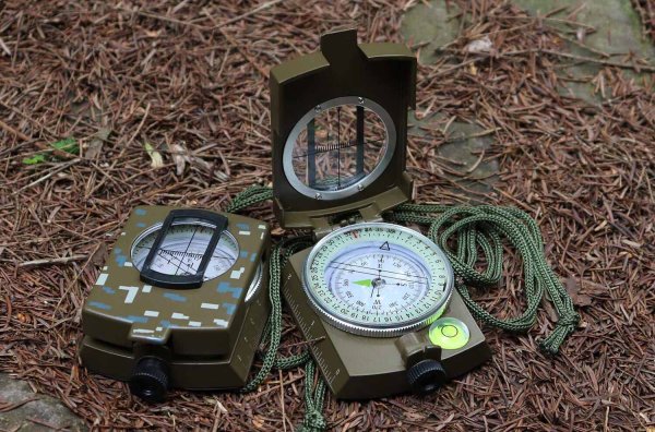 SUUNTO A-30 NF/NH military compass for hiking and orienteering, Plate  compasses