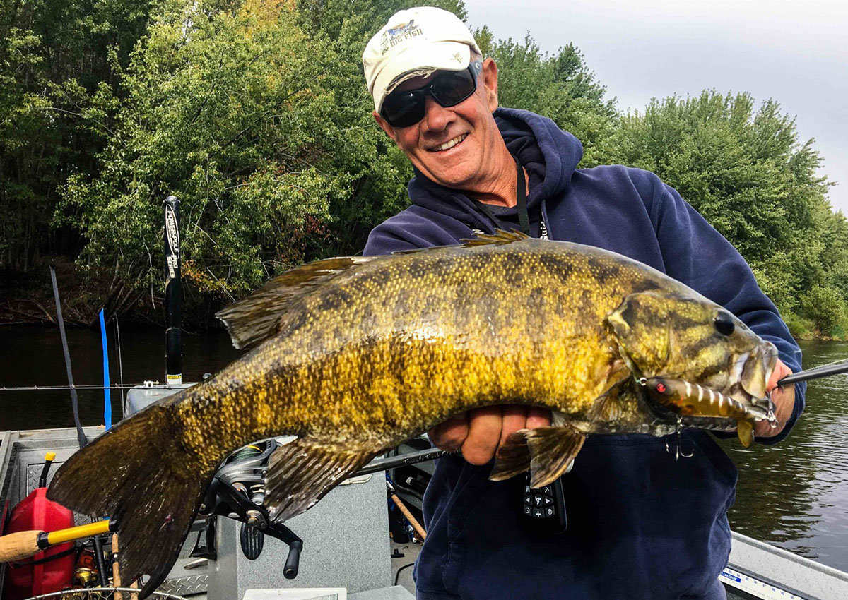 Massachusetts fisherman may have perfected ultimate lure to take on biggest  bass