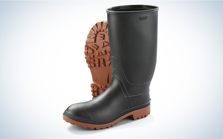  We tested the Kamik Men’s Ranger Rubber Boots.