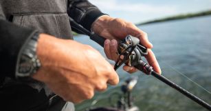 Baitcaster vs Spinning Reels: Which is the best for fishing? | Outdoor Life