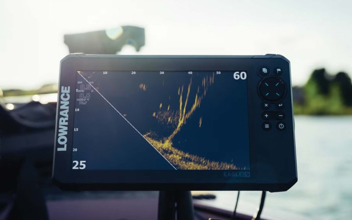  The Lowrance Eagle Eye Fish Finder is a bargain