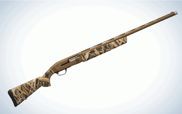 A brown camo rifle