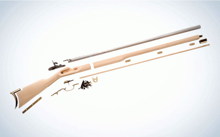  A tan muzzleloader kit is the best gift for outdoorsmen.