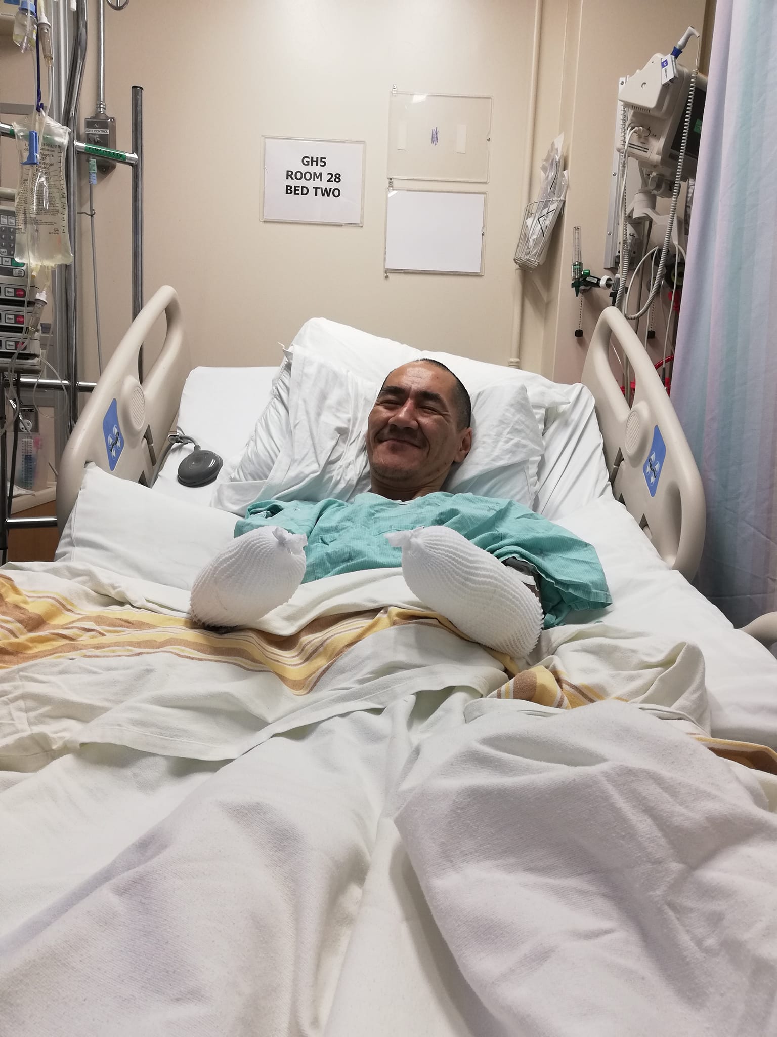 Nunavut hunter in Winnipeg hospital bed