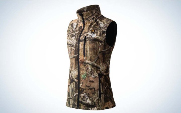  A camo vest