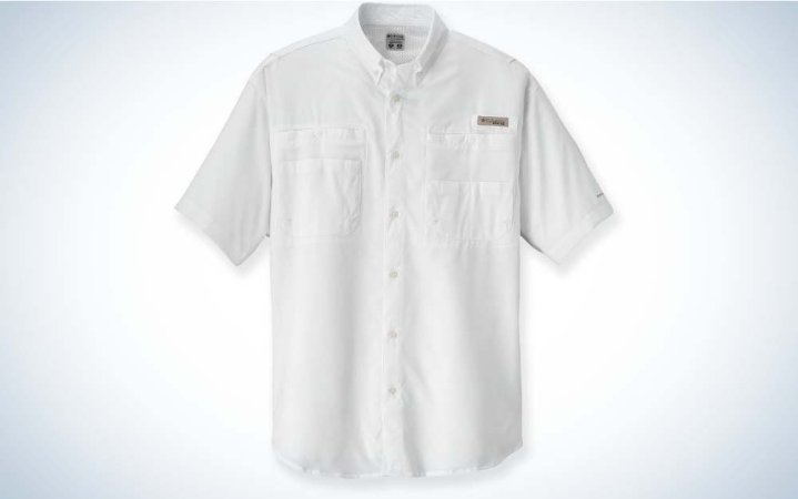  white button down columbia fishing shirt