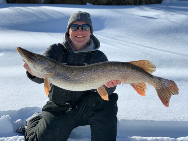 Ice Fisherman Ties Minnesota State-Record Pike
