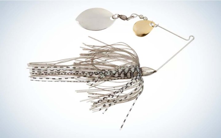  A white best spinnerbait