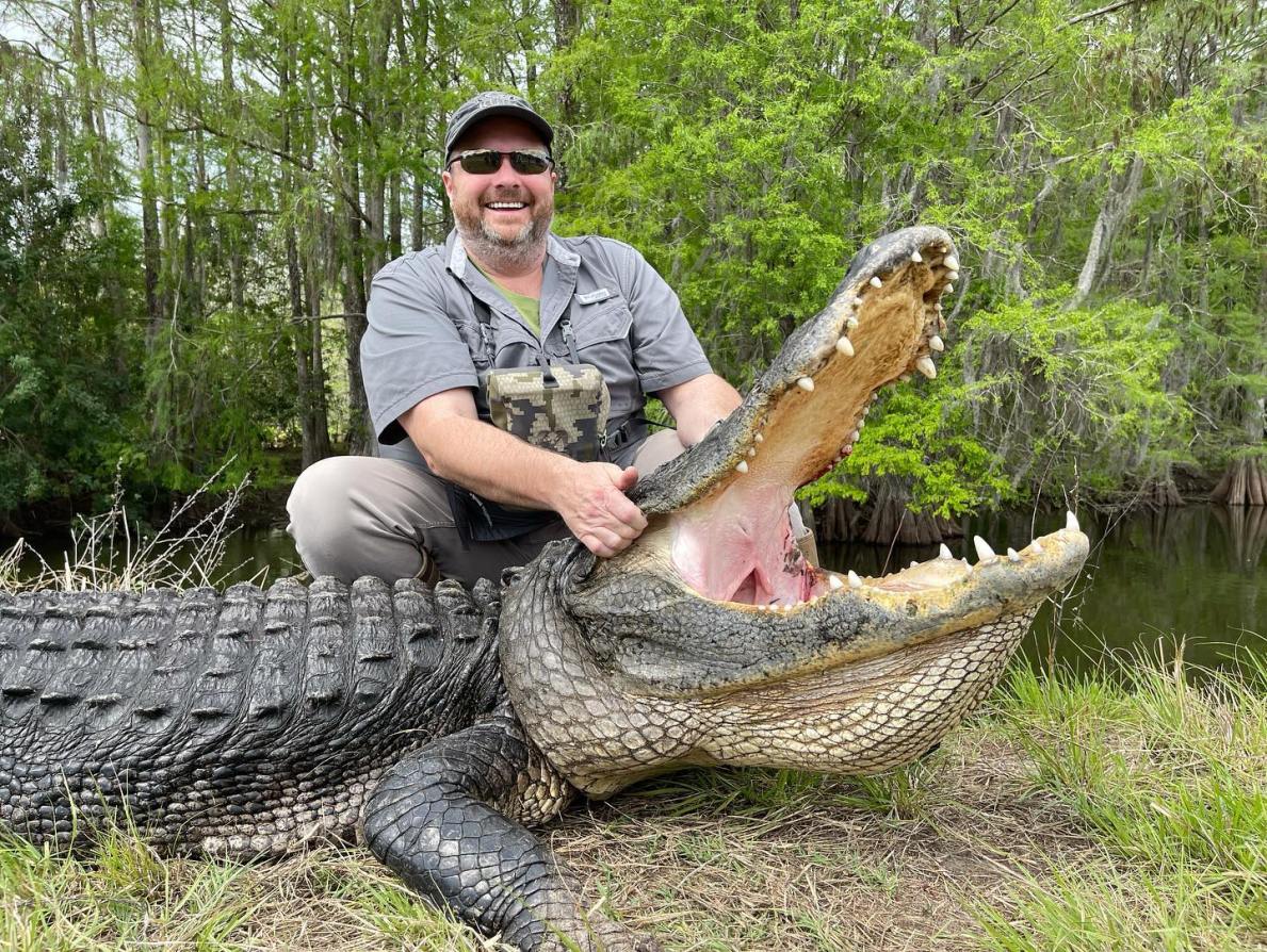 Giant, 60-Year-Old Gator Tagged in Florida | Outdoor Life