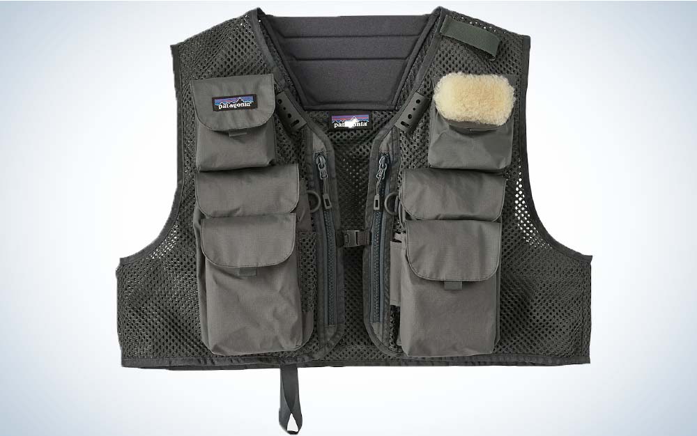 Best Fly Fishing Vests I Buyer's Guide (2023)