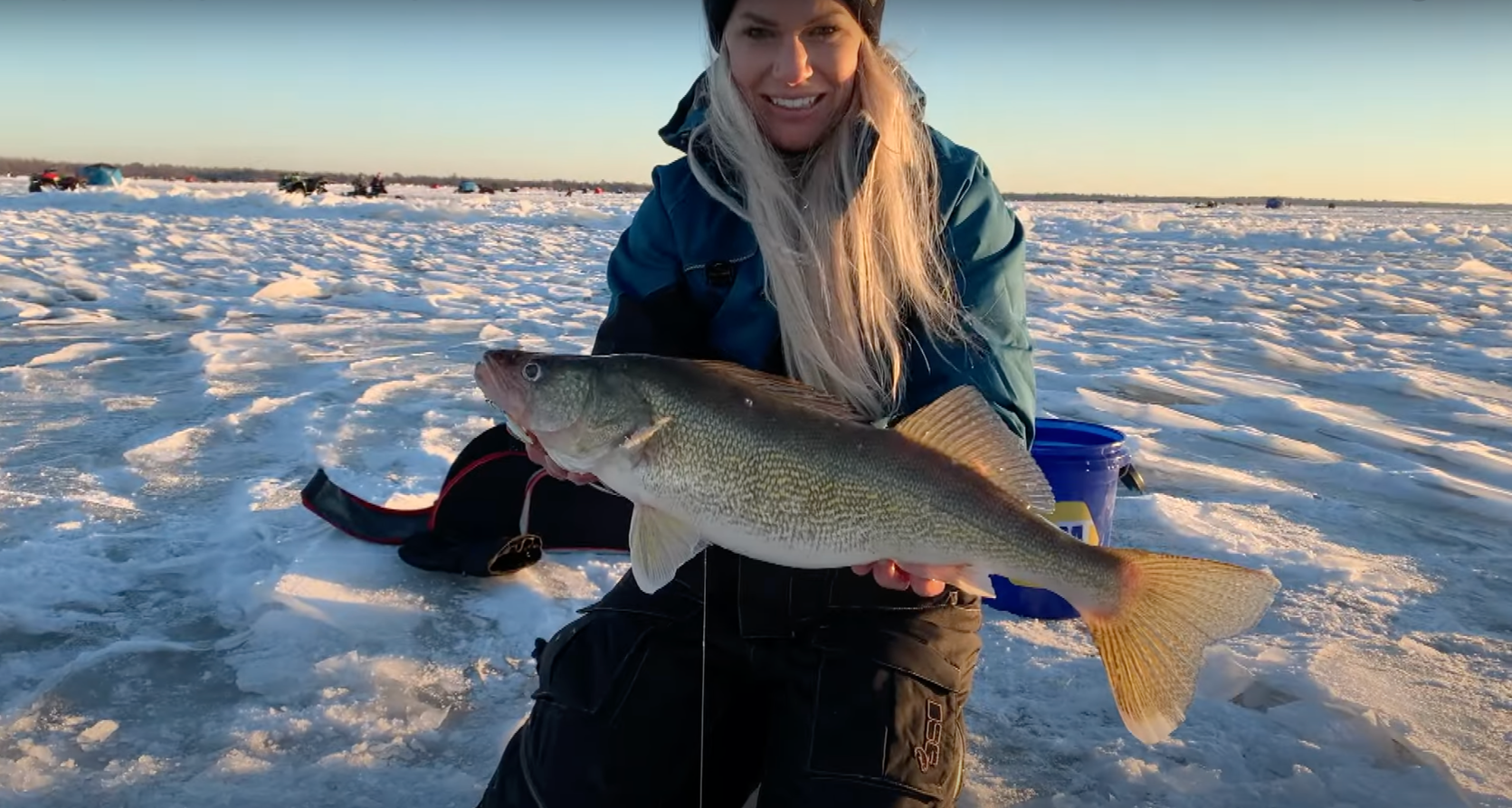 Ice Fishing Basics : Setting Up Traditional Ice Fishing Tip Up