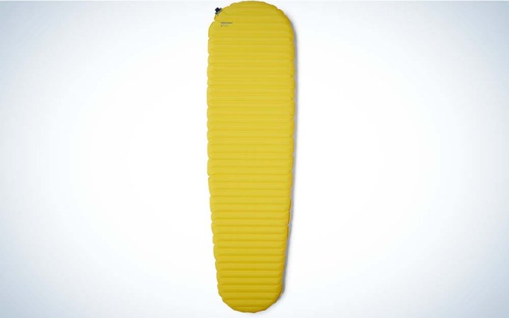  A yellow best backpacking sleeping pad