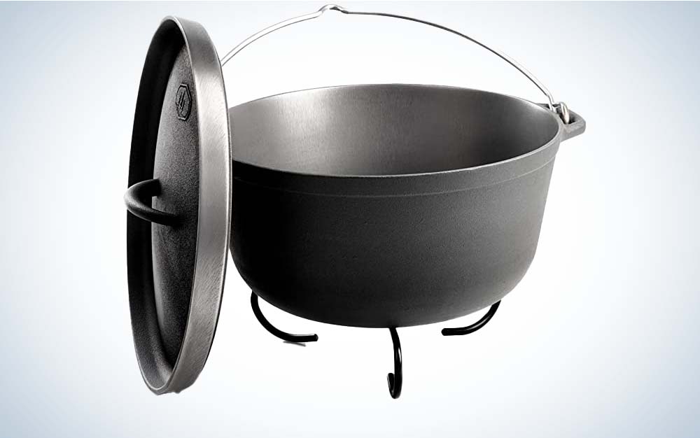 Camp Oven Comparison - Dutch Oven vs. The Coleman Camp Oven — The Southern  Glamper