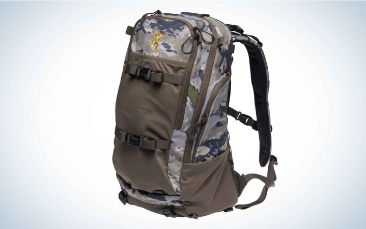  The Browning Whitetail 1300 Hunting Pack is the best gift for moms just getting into whitetail hunting.