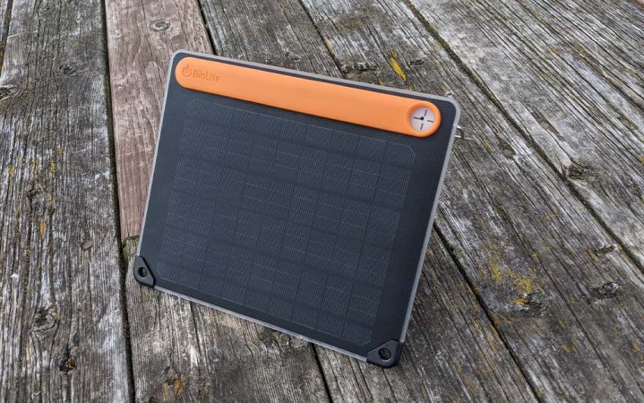  BioLIte Solar Charger