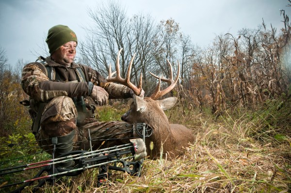 35 Pieces of Deer-Hunting Wisdom to Read Before You Hunt This Season