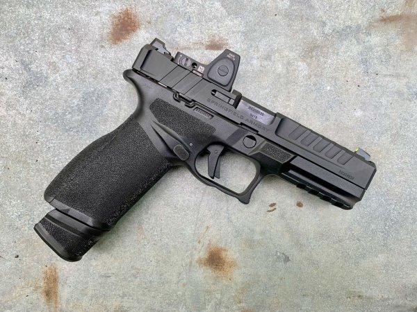  Springfield Armory Echelon 9mm pistol