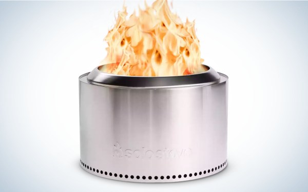 https://www.outdoorlife.com/wp-content/uploads/2022/11/02/Solo-Stove-Yukon.jpg?w=600&quality=100