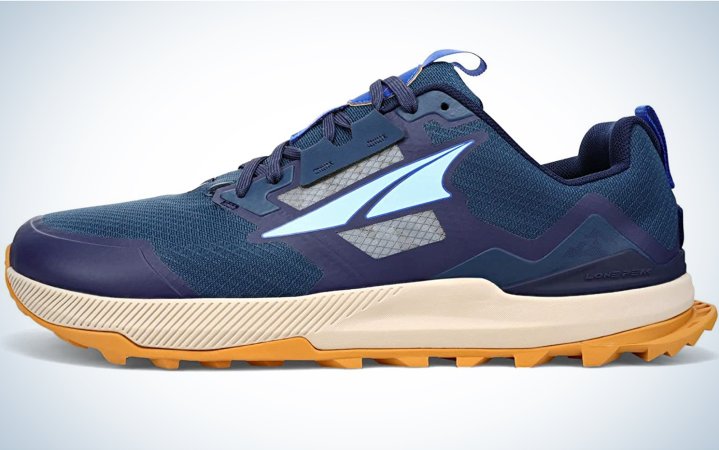  The Altra Lone Peak 7 is one of the best minimalist shoes for beginners.