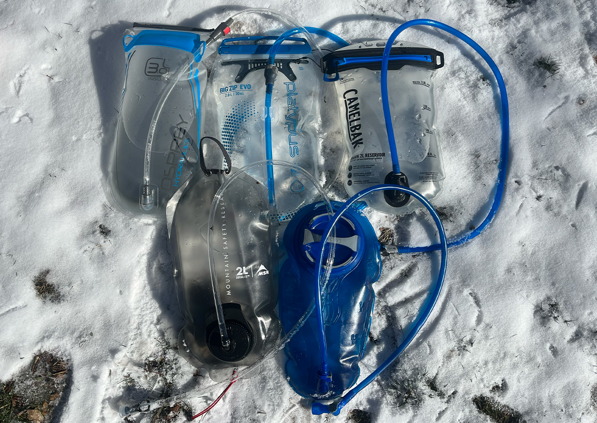 https://www.outdoorlife.com/wp-content/uploads/2023/01/01/hydration-bladders-in-snow.jpg