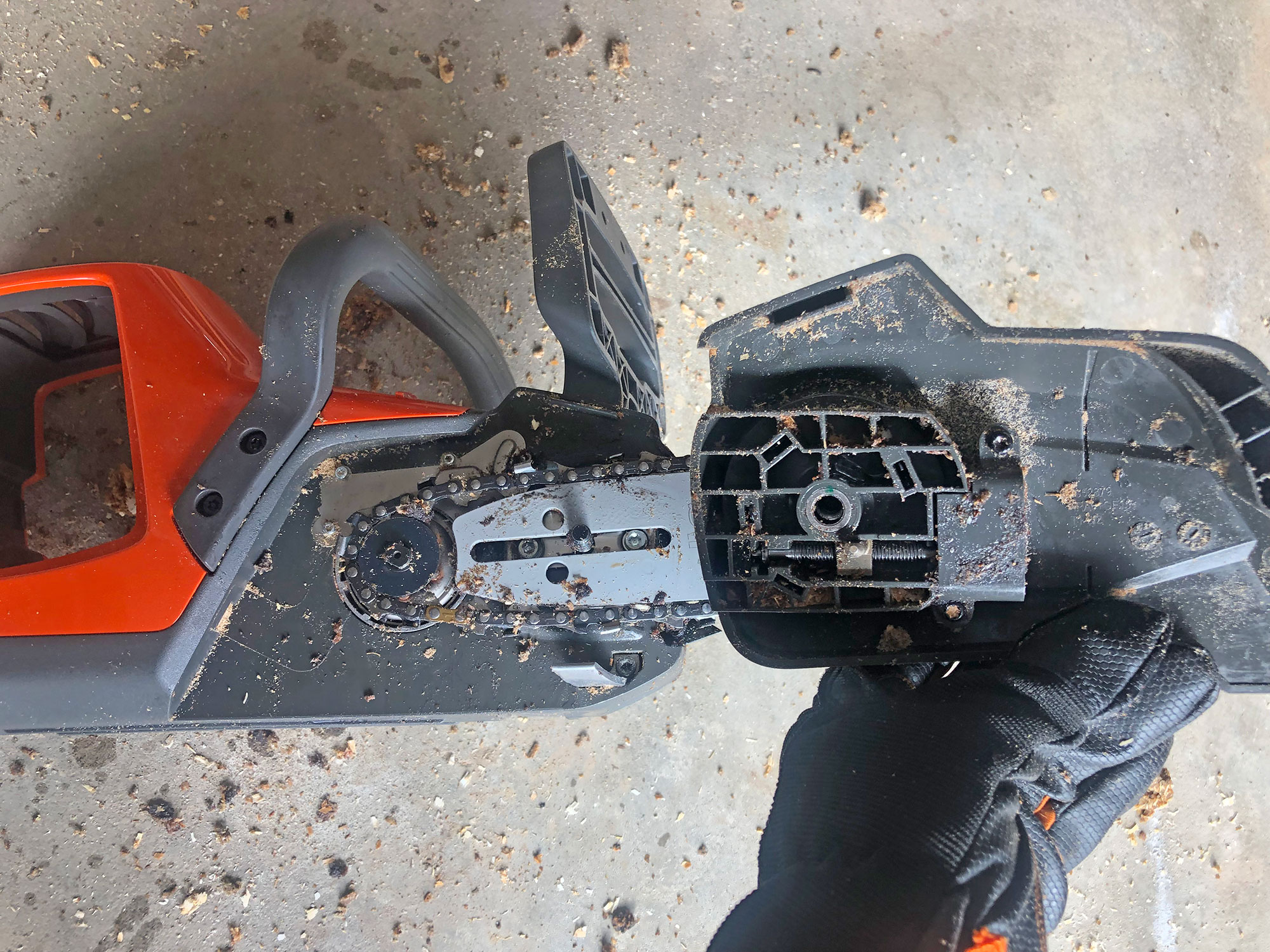 The 5 Best Battery Chainsaws