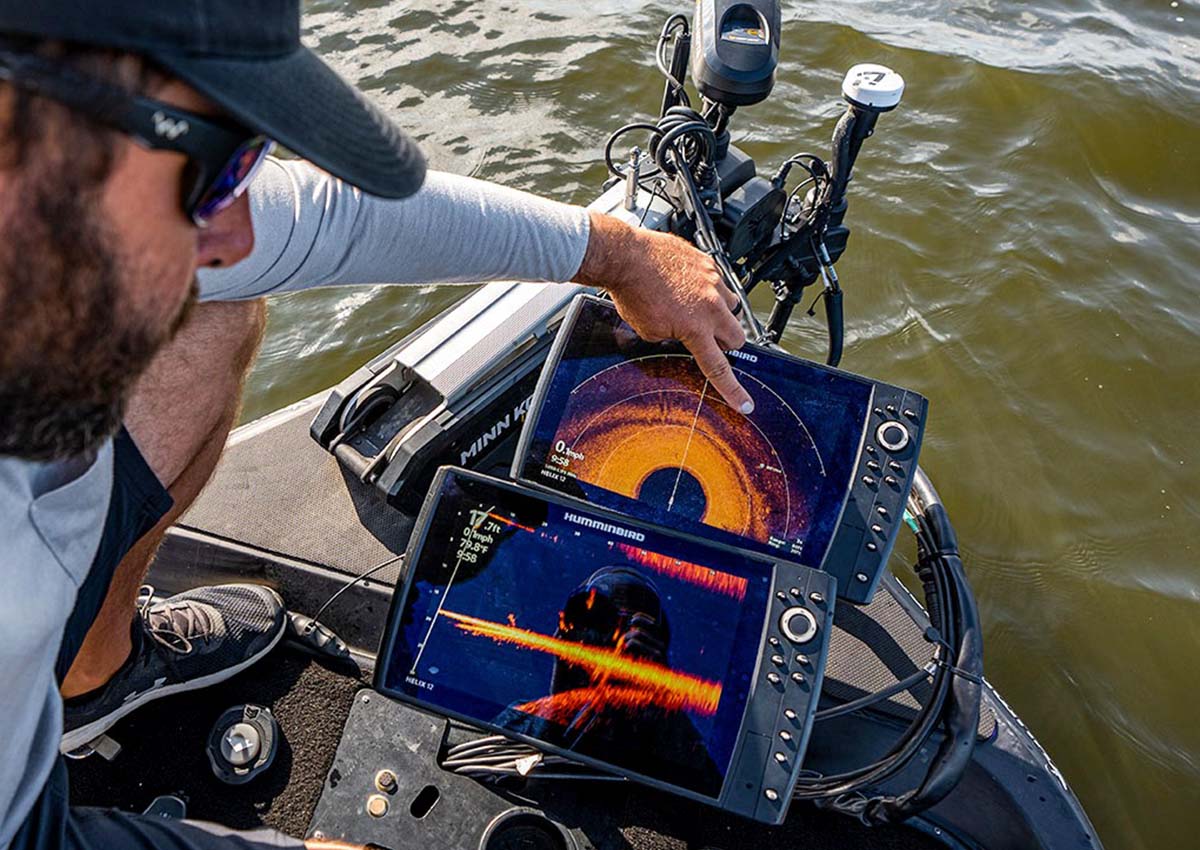 Need just a little guidance in wiring fish finder to new boat