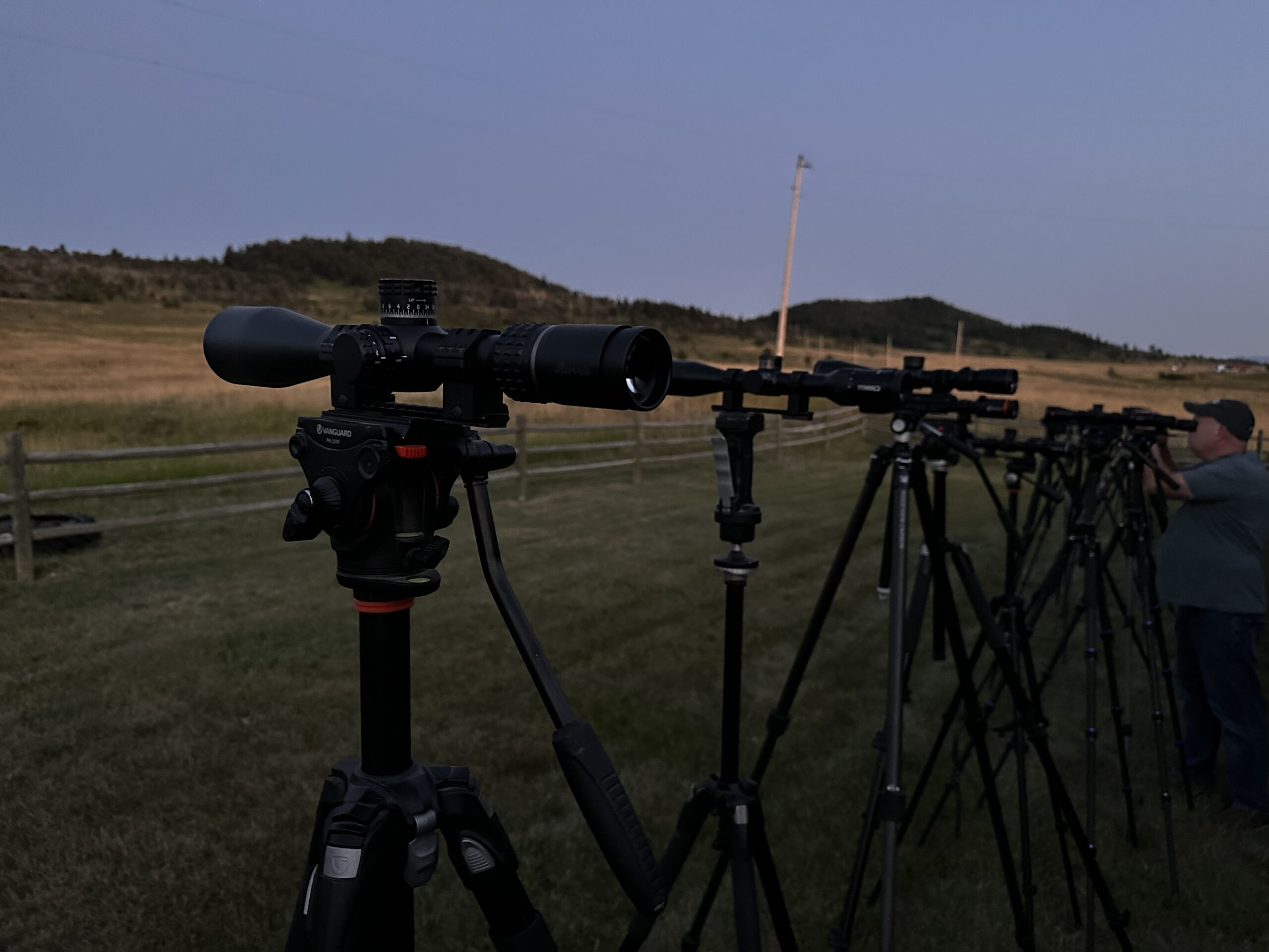 Low light testing budget rifle scopes.