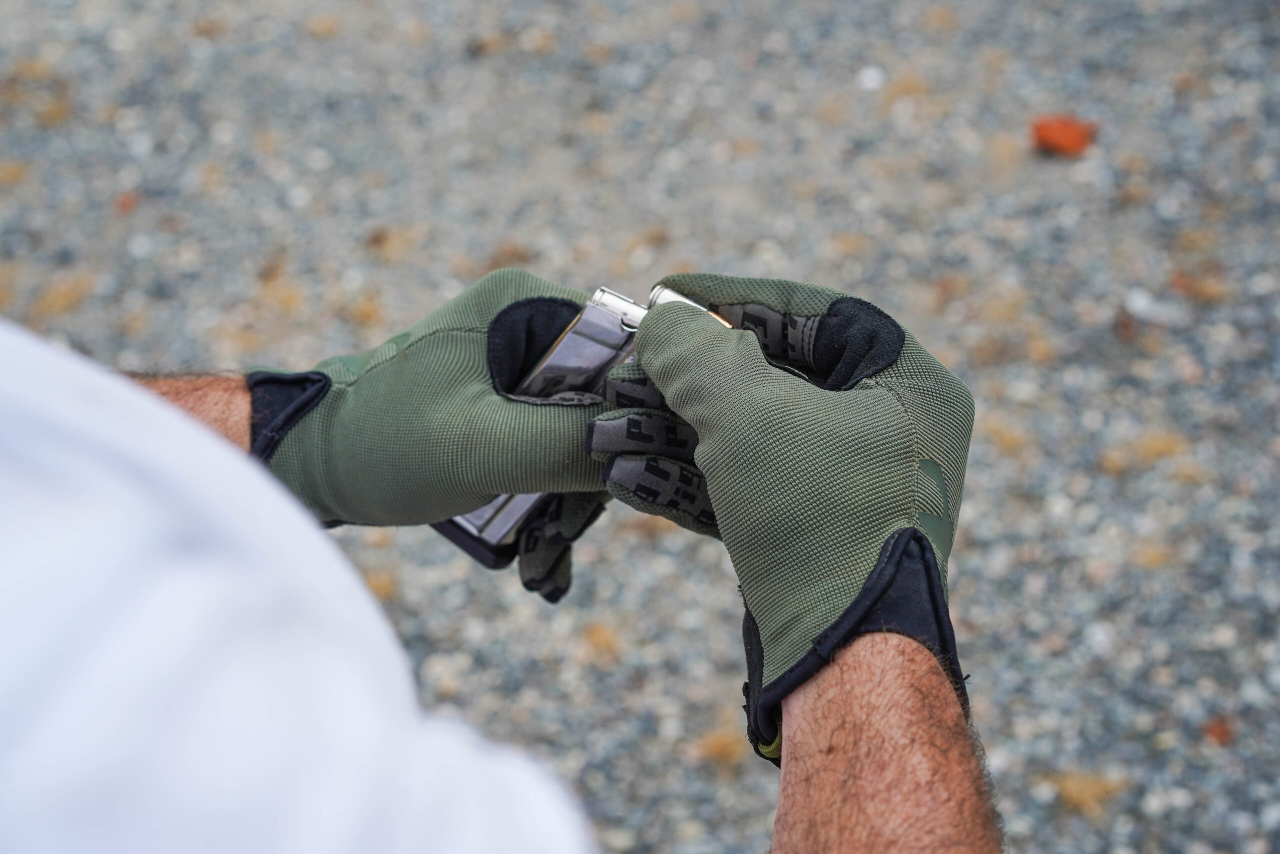 Best waterproof shooting gloves online