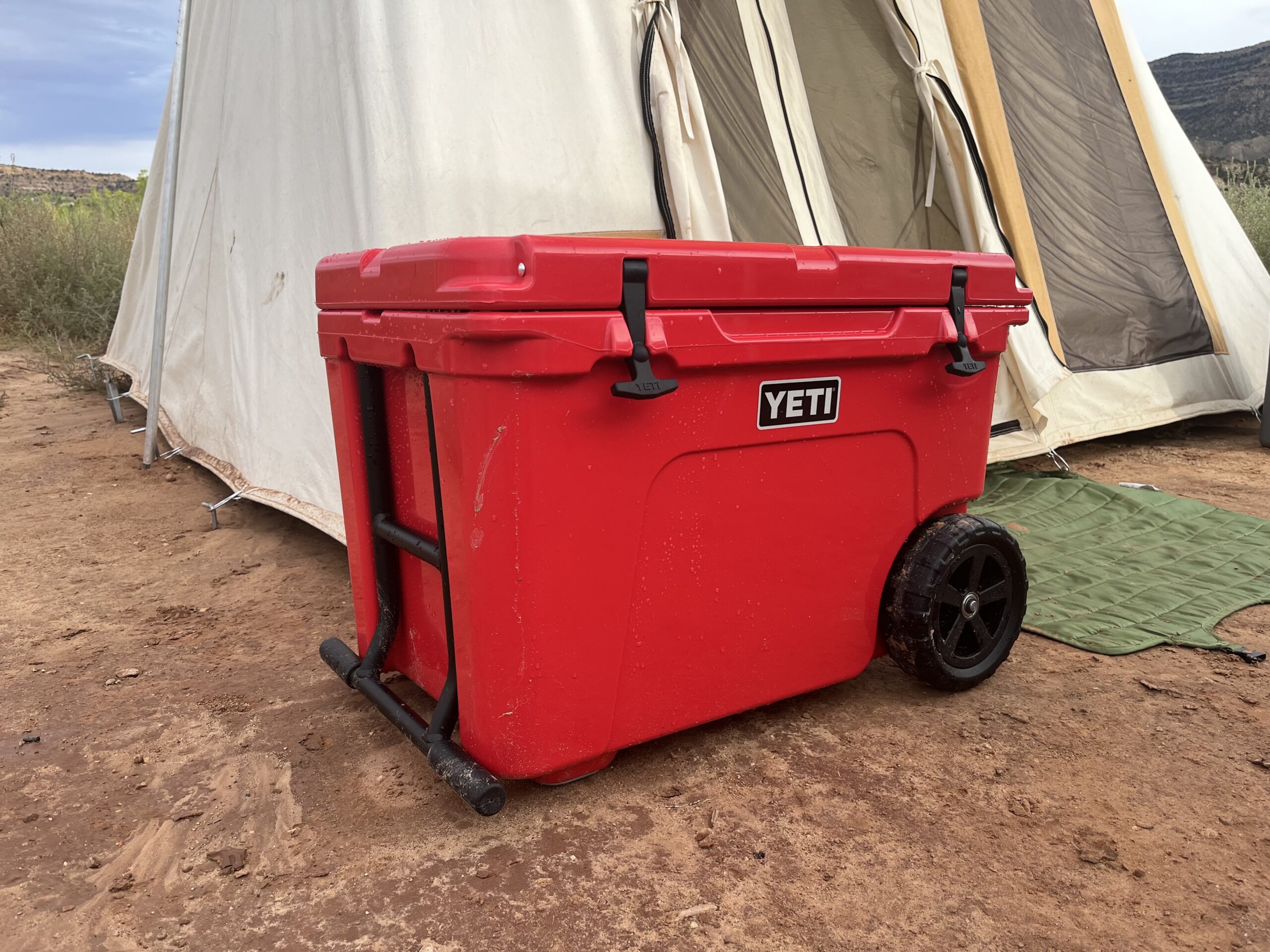 YETI Roadie 24 hard cooler weighs less yet performs better than previous  models