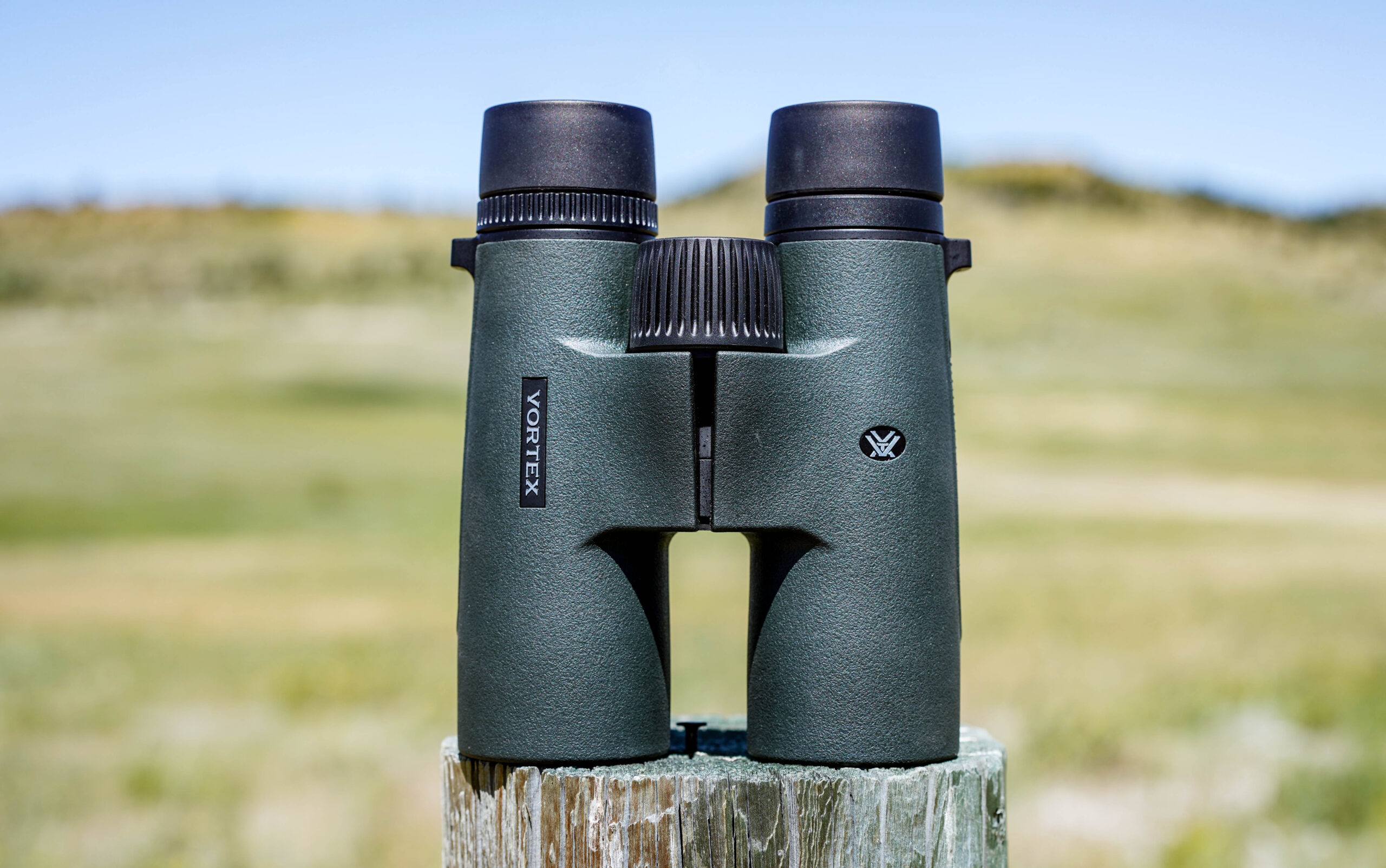 Best best sale quality binoculars