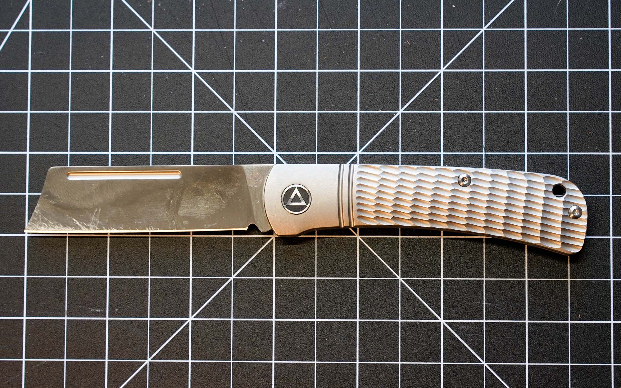 3 Top Knife Sharpening Rods for Recurve Blades