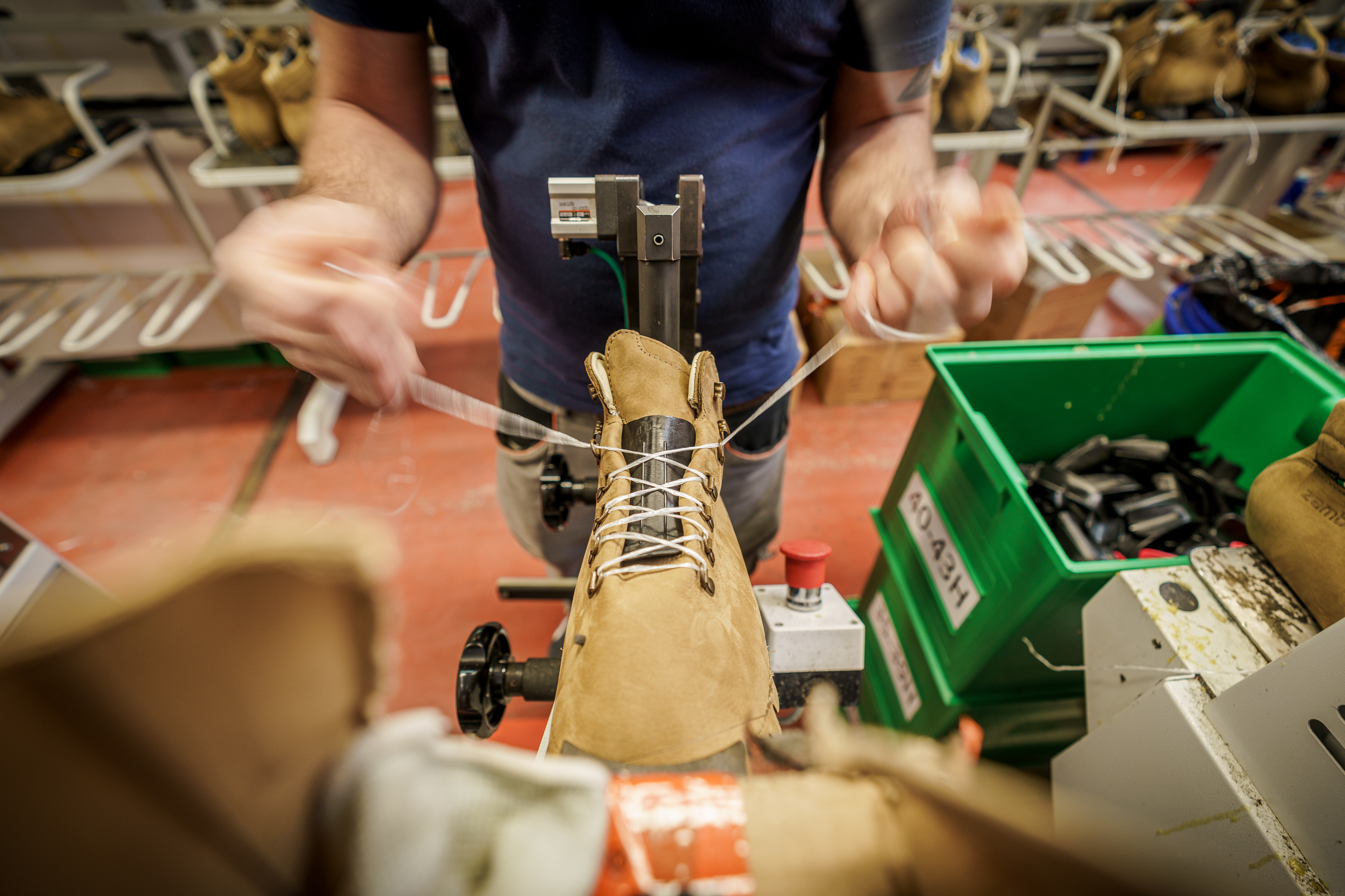 Constructing minimalist hiking boots