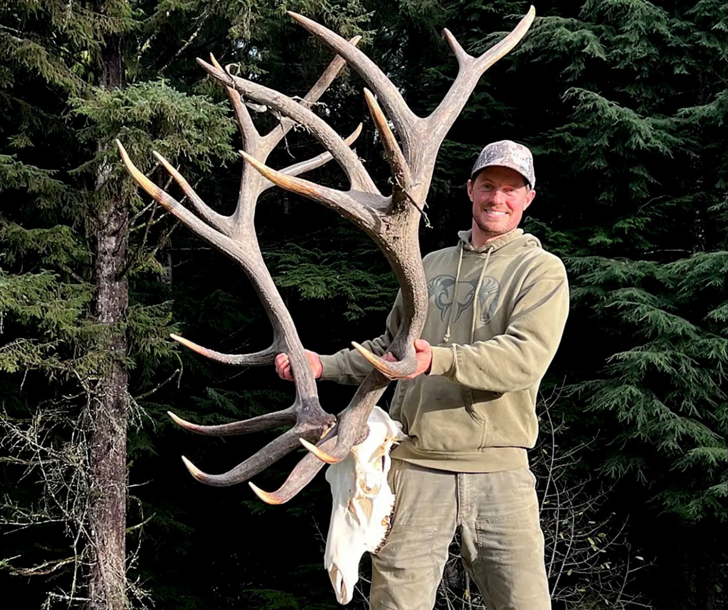 California Guide Tags Confirmed World-Record Roosevelt Elk | Outdoor Life