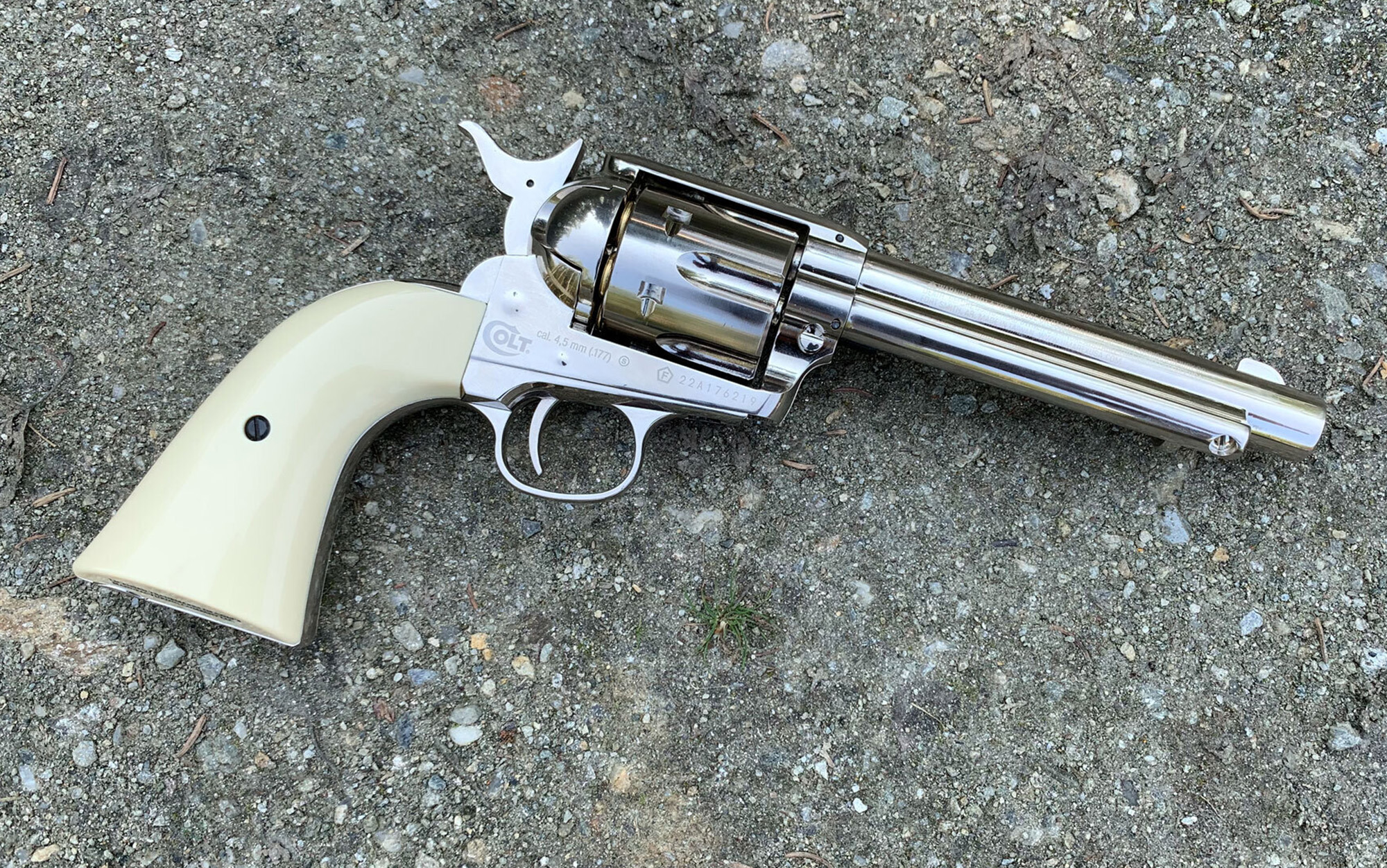  Umarex Legends Colt Peacemaker