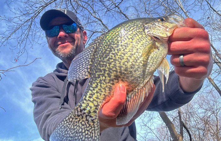 Kayak Angler Catches New State-Record Crappie with Forward Facing Sonar