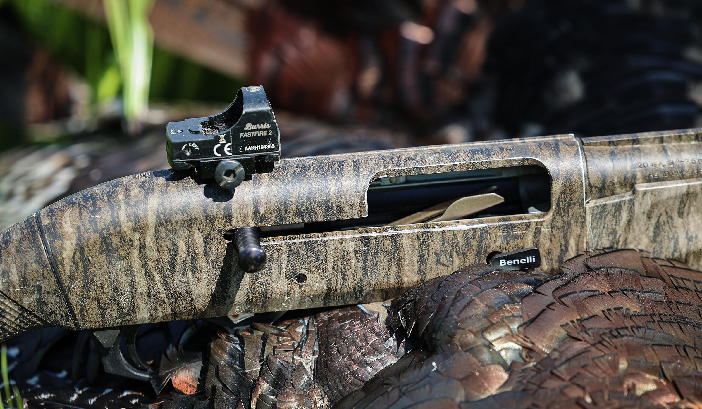 what gun to use for turkey hunting