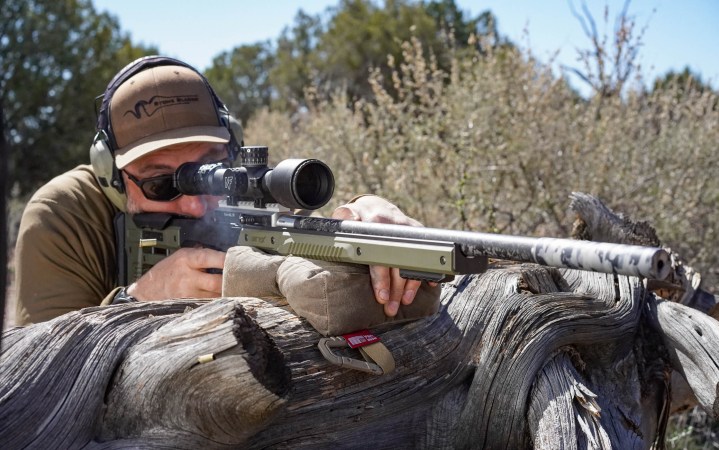 The author shoots a custom 10/22 outfitted with an MDT Oryx stock.