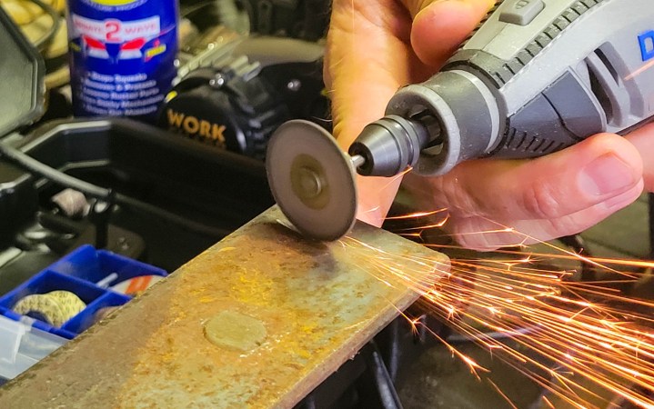 The author tests one of the best rotary tools from Dremel.